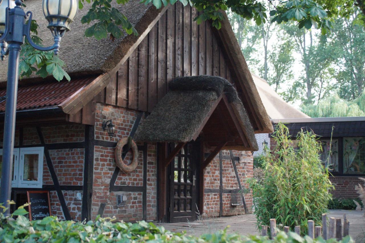 Отель Landhaus Absalonshorst Грос-Гронау Экстерьер фото