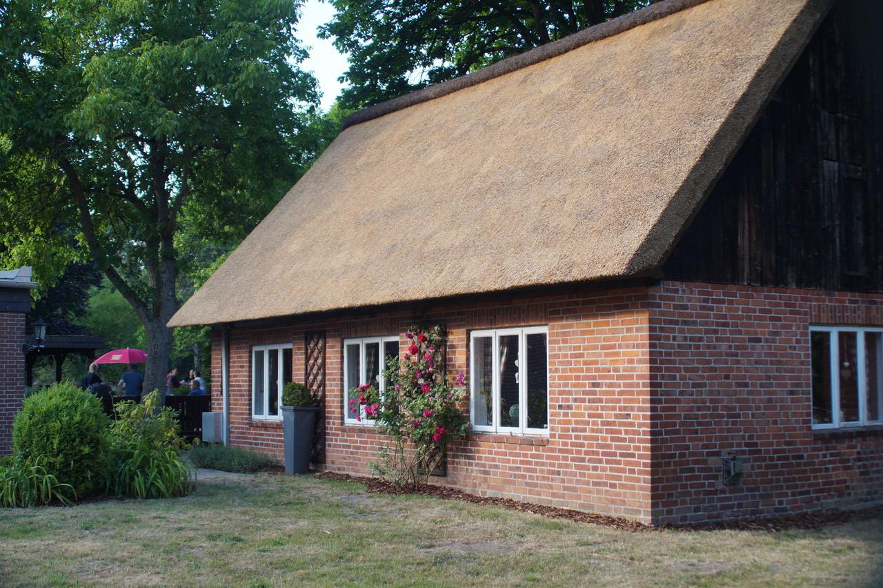 Отель Landhaus Absalonshorst Грос-Гронау Экстерьер фото