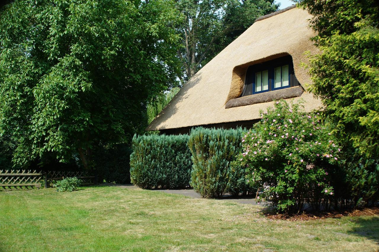 Отель Landhaus Absalonshorst Грос-Гронау Экстерьер фото